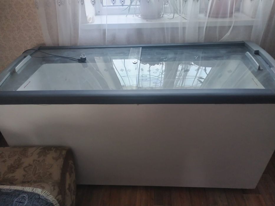 Морозильник б/у,