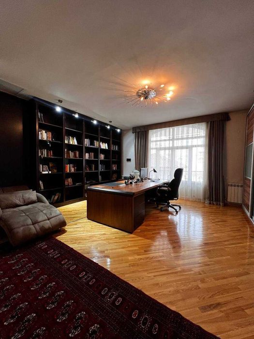 Просторный дом 400 м² на Ивлева, Яшнабадский район