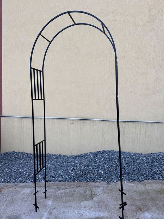 Arcada flori , trandafiri