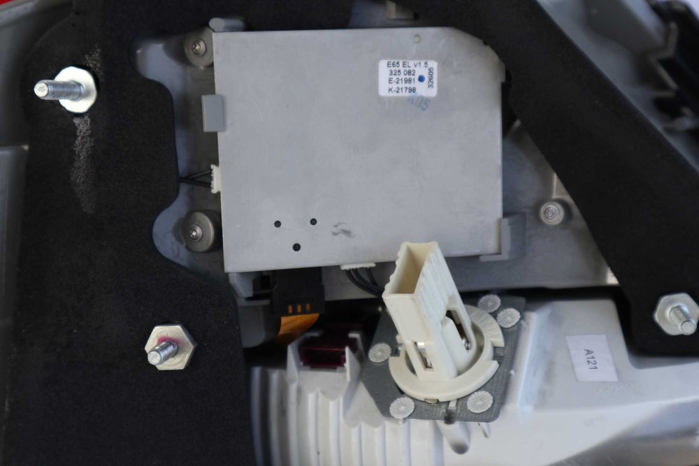 Десен стоп БМВ Е65 Е66 BMW E65 E66