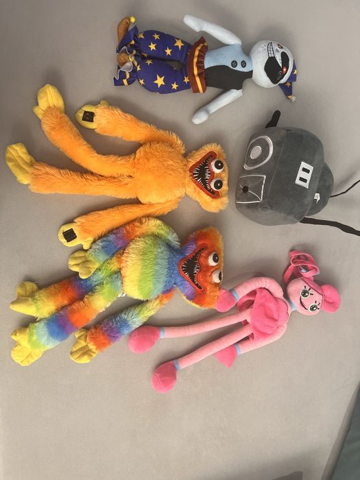 Игрушки по 500 тг