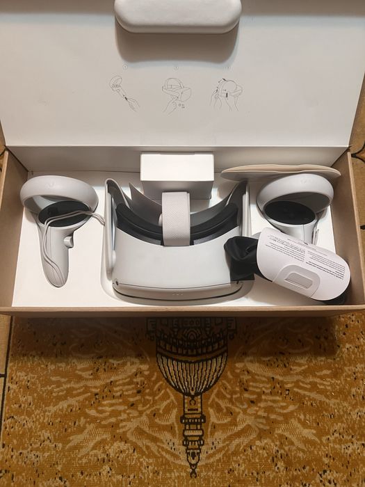 Продаю VR очки Oculus Meta Quest 2 128gb новые