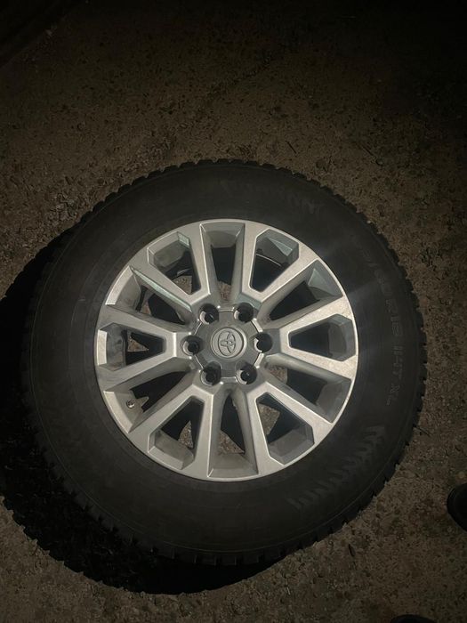 Авто  шины с диской