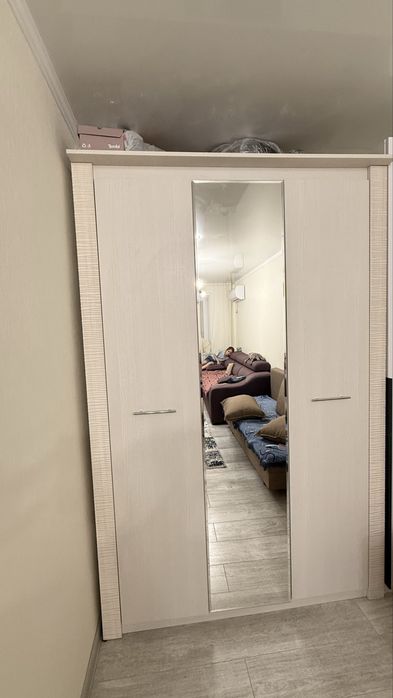 Продам шкаф в хорошем состоянии