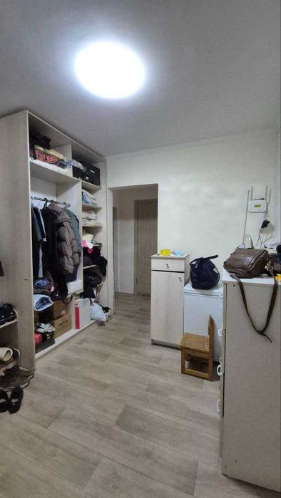 Продается 3-комн Степной 3 д 8