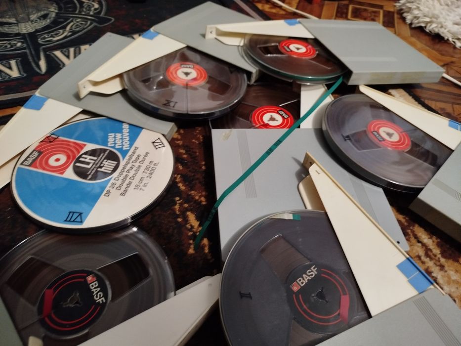 Benzi magnetofon Basf