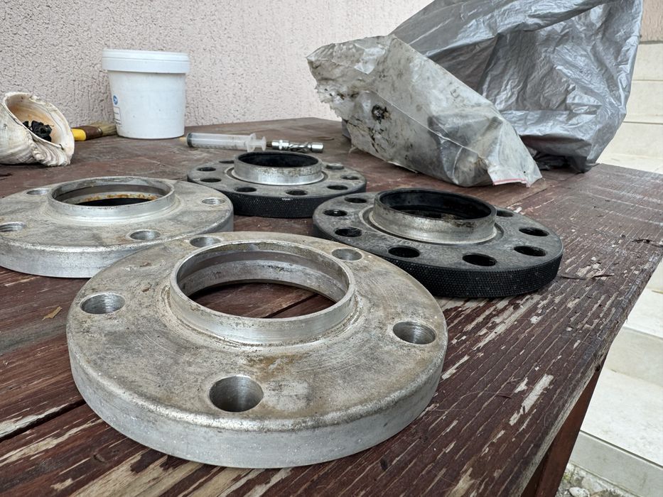 Алуминиеви фланци 16мм 5х120 център 72.6