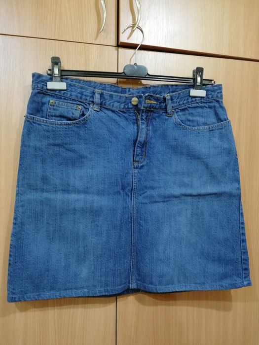 Vând fuste de blugi diferite culori