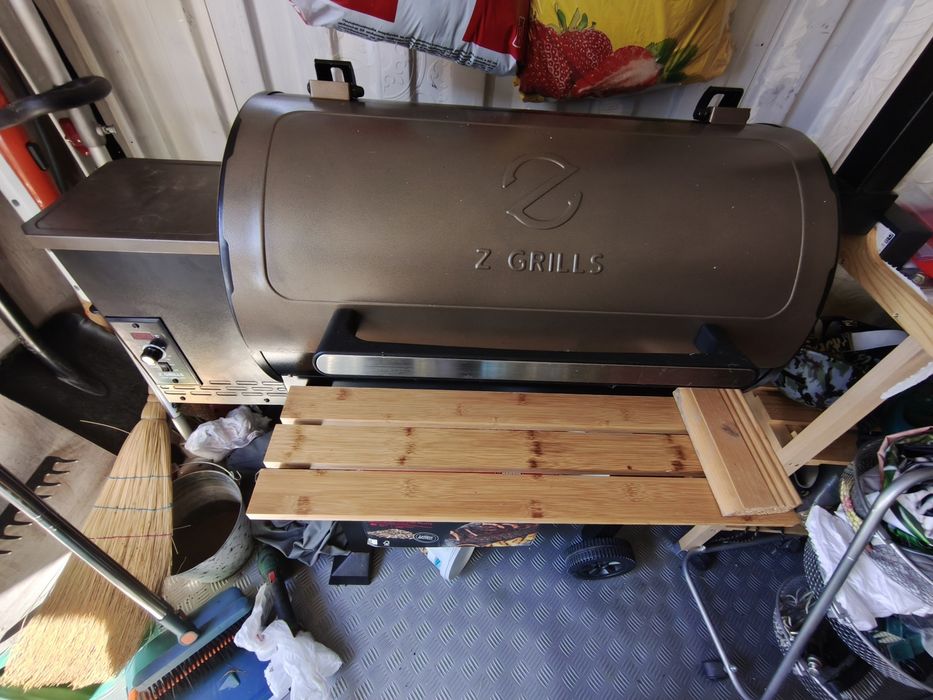 Продавам малко използвано БАРБЕКЮ НА ПЕЛЕТИ ZGRILL 125X61X130CM
102313