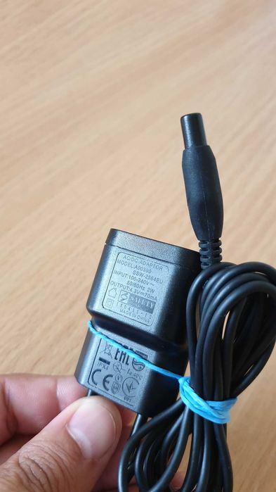 Incarcator Philips One blade SSW-2564EU A00390 4,3V 70mAh 2W Nou!