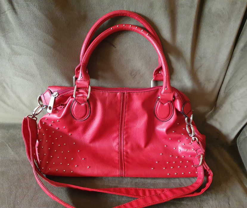 Genți de piele naturală calitate foarte bună