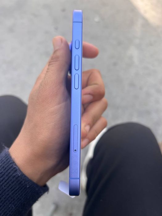 Iphone 16 128 gb yangi sroshni sotiladi yoki abmen