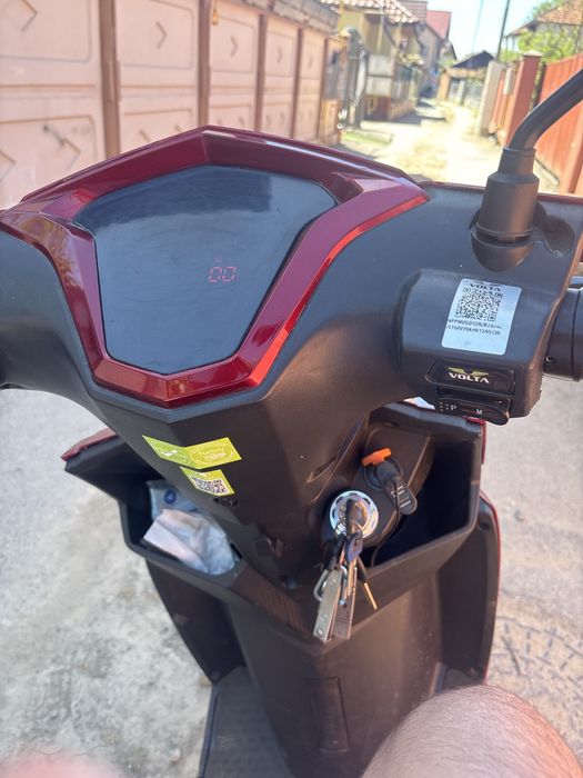 vand scuter electric