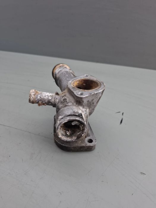 Carcasa termostat 038 121 133A Volkswagen VW Sharan 2000
