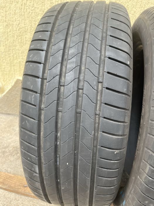 2 бр. летни гуми 225/55/17 Bridgestone DOT 0623 6 mm