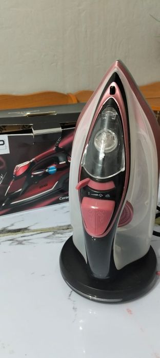 Утюг новый без проводной