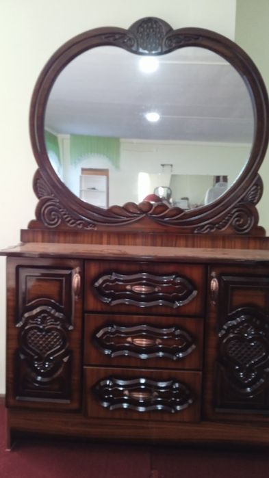 Катта шкаф, тремо, двухспальная сотилади