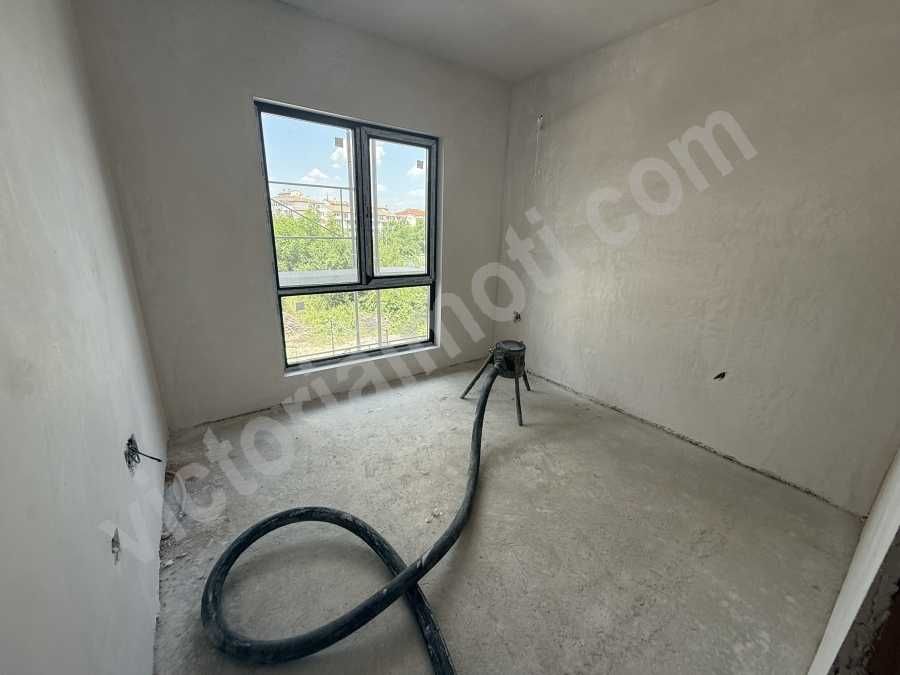 Продава се Тристаен апартамент в Велико Търново, Бузлуджа - 92 кв.м за 1340 €/кв.м - Снимка #5