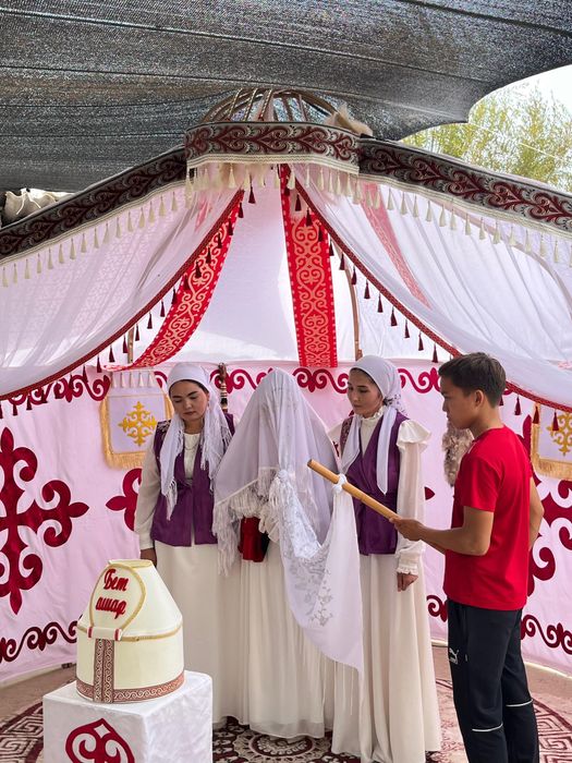 Киіз үй Юрта аренда беташар полуюрта прокат стол стулья посуда Шымкент