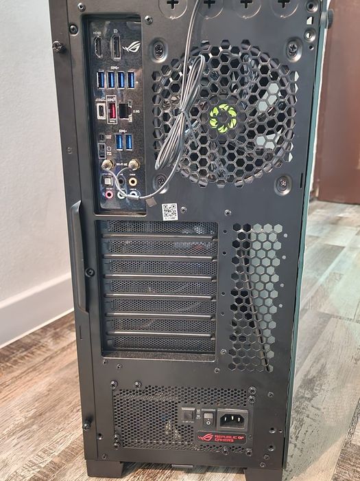 Unitate i9-13900k gaming/editare video