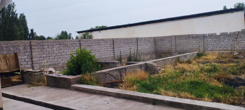 Yer sotiladi 10 sotix