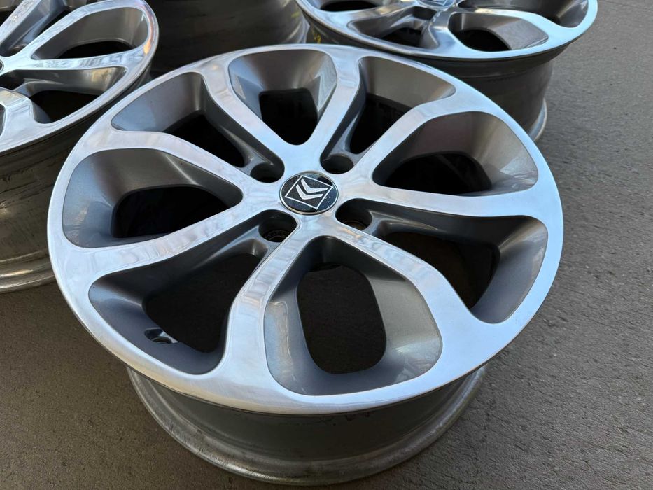 4 бр. оригинални алуминиеви джанти Citroen 17" 4x108 ф65.1, ET26, 7J