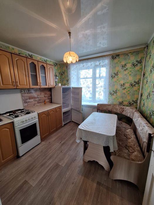 Сдам 2ком квартиру в 19 мкр