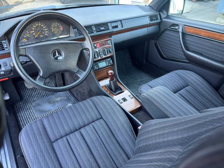 Mercedes W124 benzina 2.6 Litrii