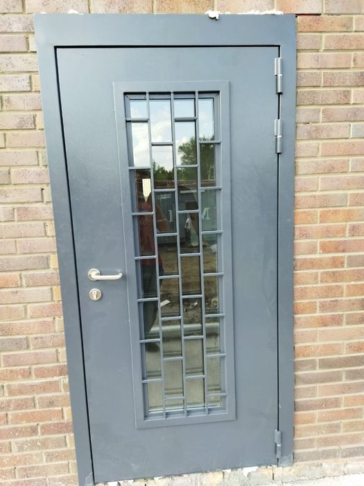 Стальные двери технические