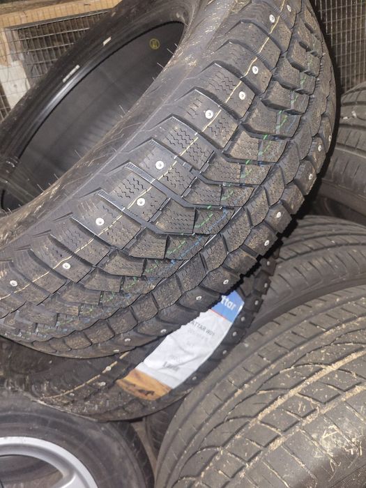 продам новые зимние шины r15