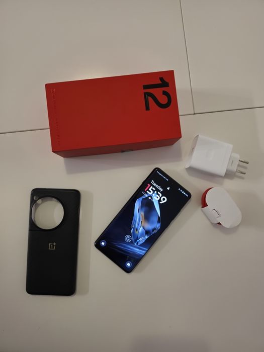 OnePlus 12 Negru 16GB RAM 512 GB Stocare