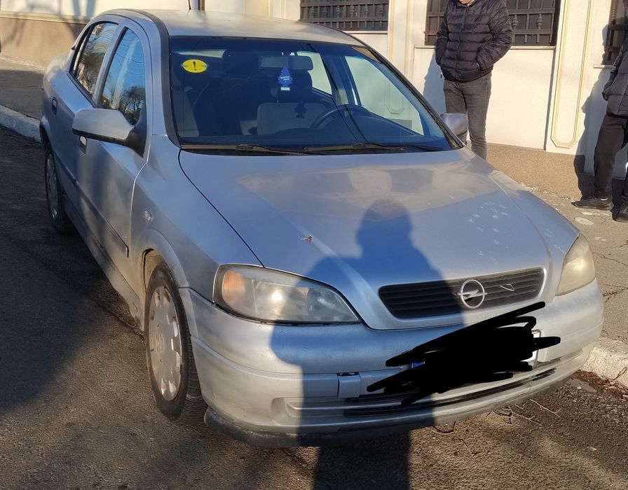 Vânzare autoturism  avariat