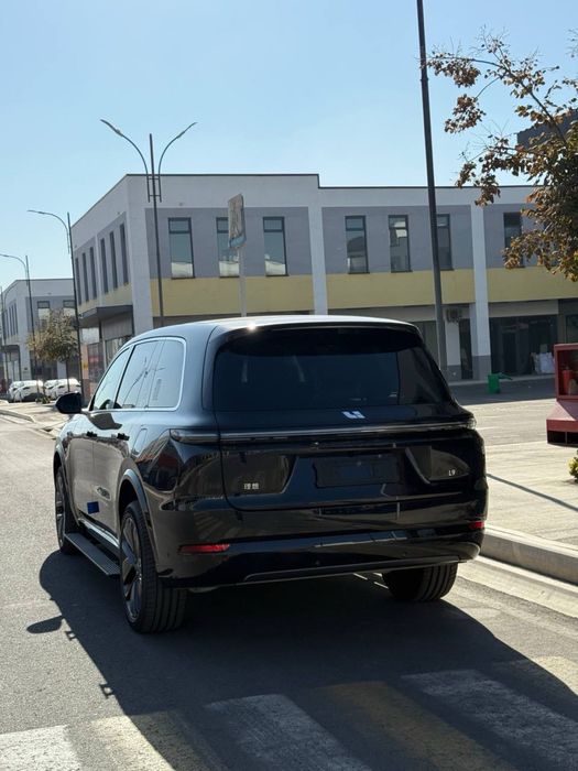 Lixiang L9 2025/2026 restayling qoraga orange