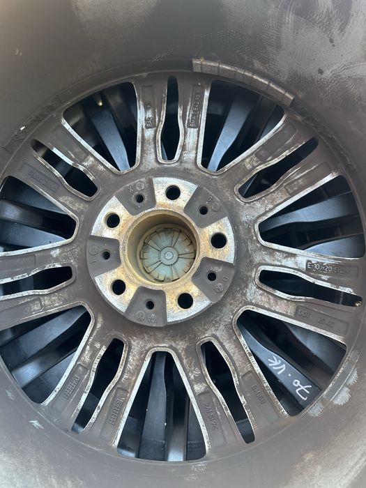 Комплект дисков bmw x5 e70 R20