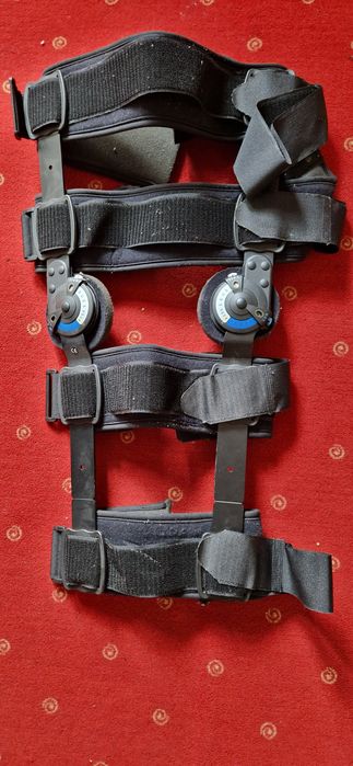 Orteza mobila genunchi