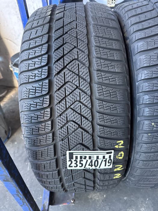 235/40/19 Pirelli M+S