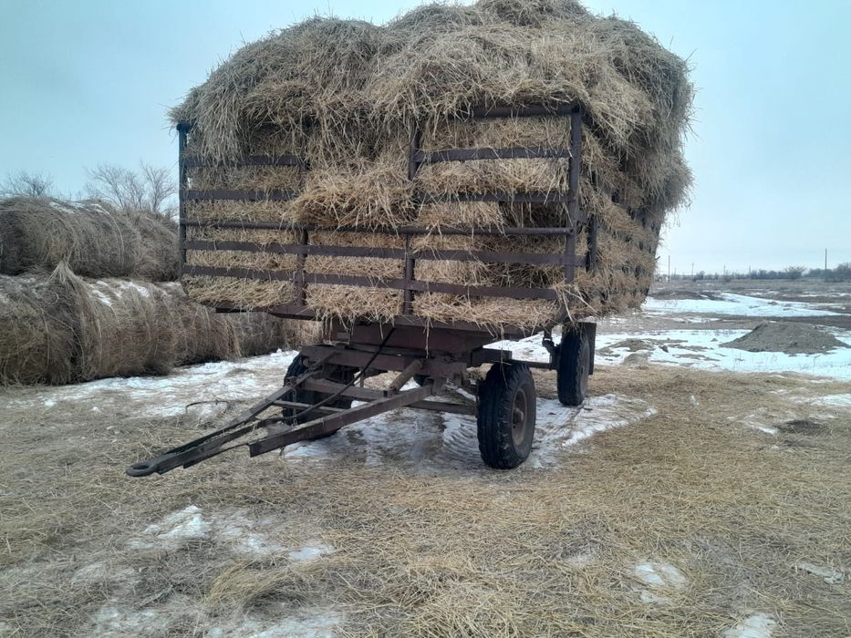 Продам  трактор  с куном и телегой