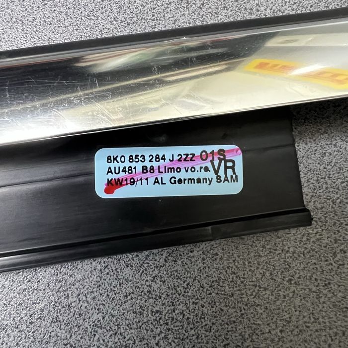 Молдинг двери ауди а4 б8