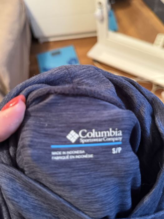 Продам свитшот фирмы Columbia
