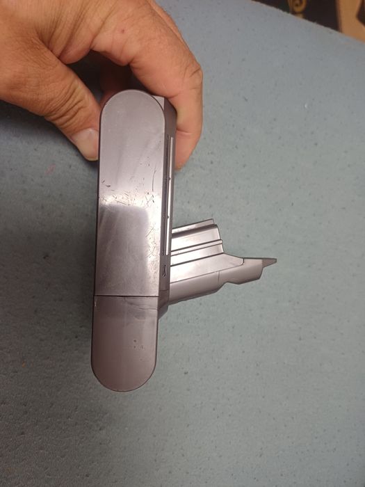 Baterie Dyson  V6 cu celule noi.  Bateria a fost reconditionata

#10