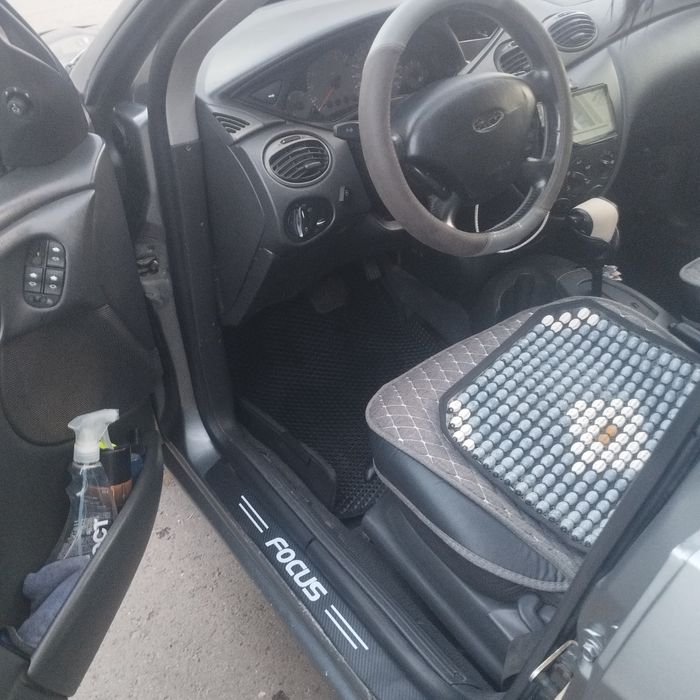 Продам форд фокус 1