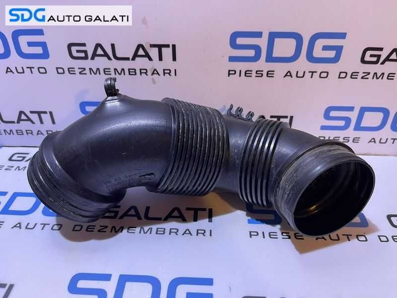 Tub Tubulatura Conducta Admisie Aer Skoda Octavia 3 2.0 TDI 2013 - 2017 Cod 5Q0129654L 5Q0129654