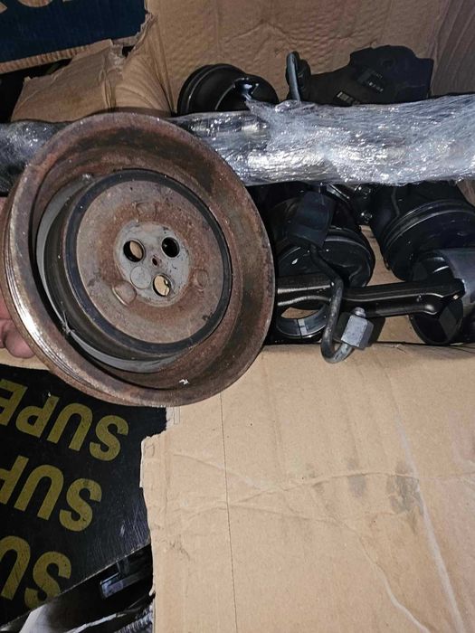 Piston BMW 3.0 Pistoane BMW 3.0 Biela BMW 3.0 AX came fulie