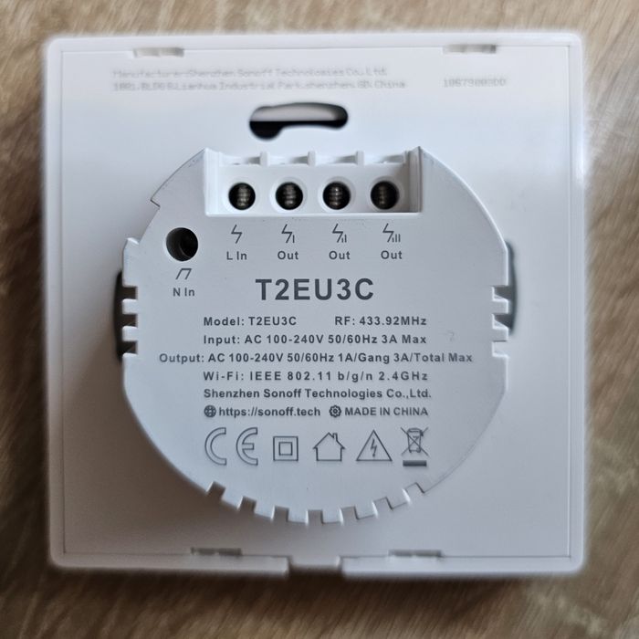 Смарт ключ за осветление SONOFF TX – T2 Wi-Fi+ RF 433MHz