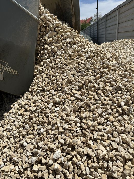 Piatra decorativa/ concasata/ garduri
