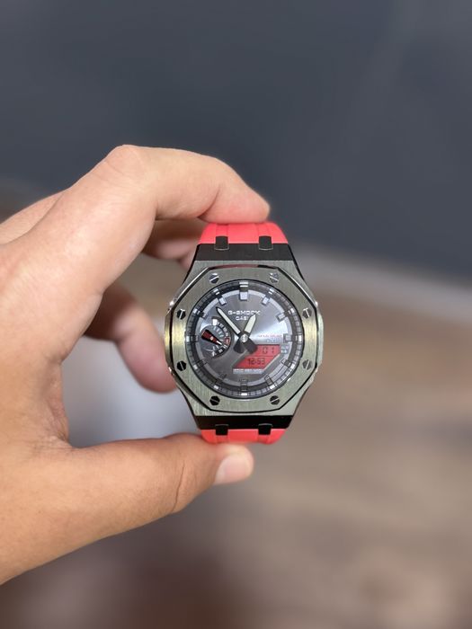 Casio G-Shock GA-B2100 Red Edition , Solar-Bluetooth .чисто нов