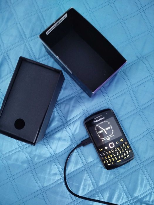 Telefon Blackberry Pret 200 Lei. Locatie București