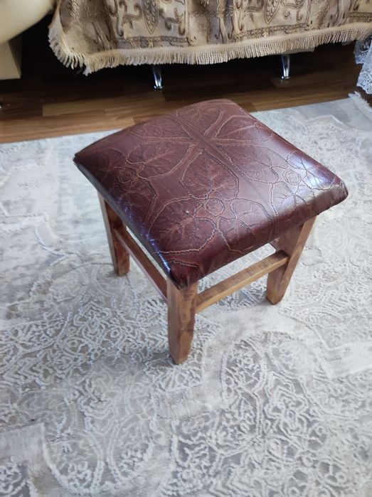 Маленькие стулья/ стульчики