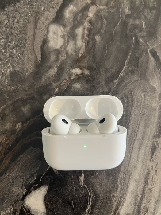 AirPods 2 Pro ,Apple
