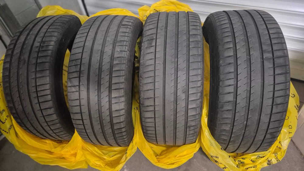 4 летни гуми Mishelin pilot sport ev 255/40/20 запазени!